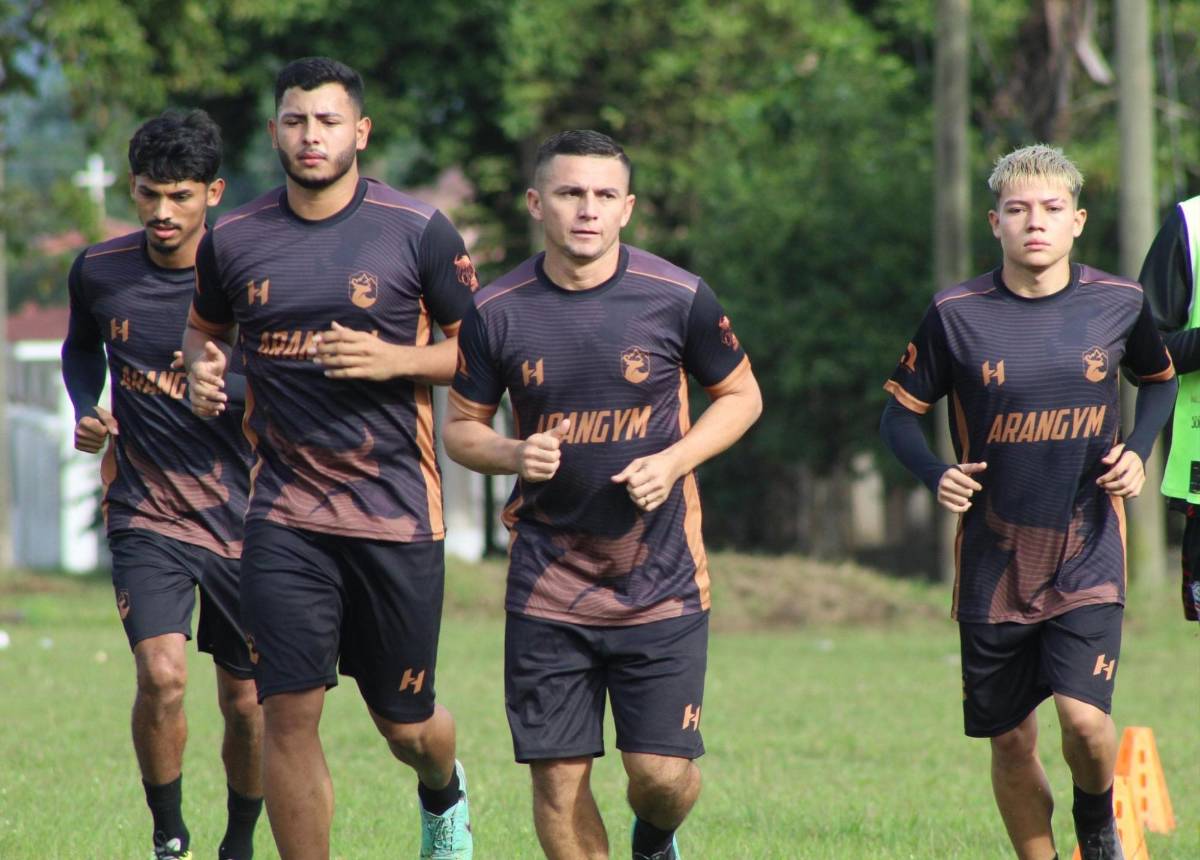 Regresa Jhon Bodden con 43 años: ¡15 grandes veteranos en la Liga de Ascenso de Honduras en este 2025!