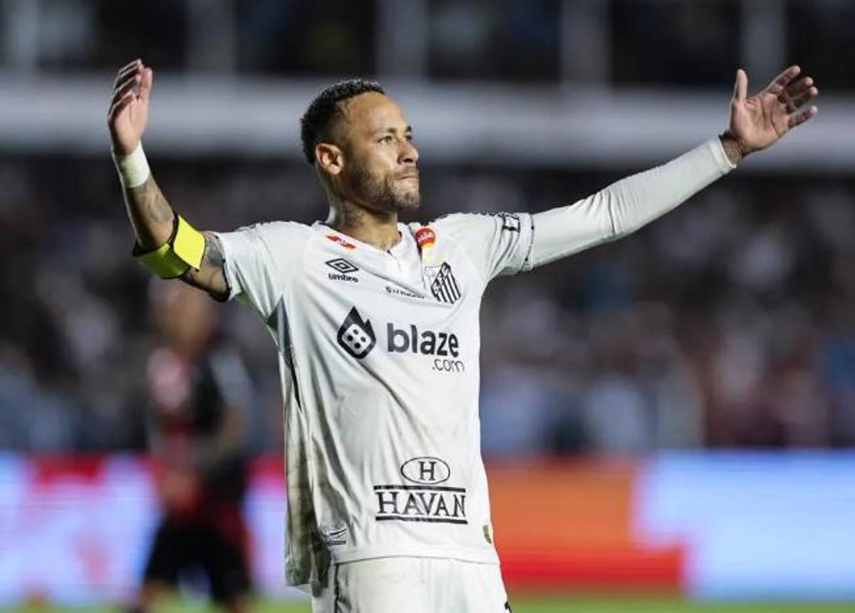 Neymar compró el Batimóvil, pero no puede usarlo: tres años en construirse y la millonada que pagó por su nuevo capricho