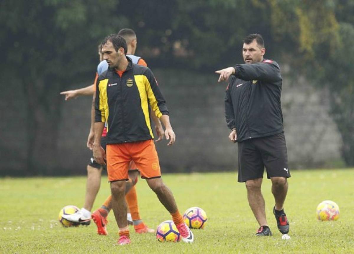 El paso del técnico Martín 'Tato' García por Real España en fotos