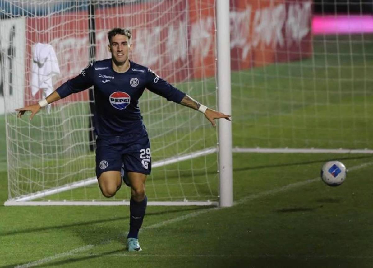 El villano del juego, motivo del berrinche de Rubilio Castillo y la pelea que hubo en el Motagua - Herediano