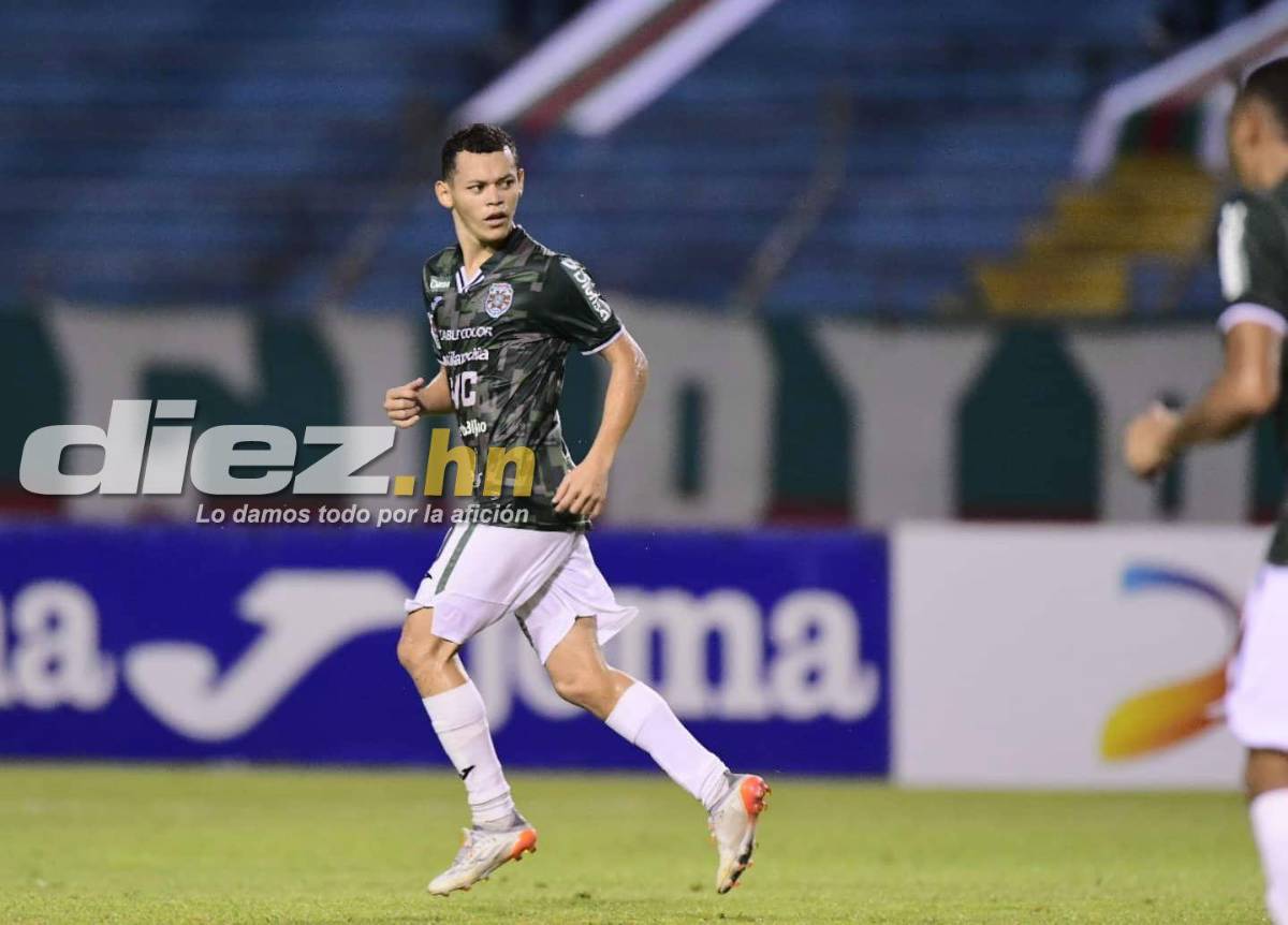 La emotiva imagen de Omar Elvir por el triunfo de Potros, bellas mujeres y lamentable lo que ocurrió otra vez en La Ceiba