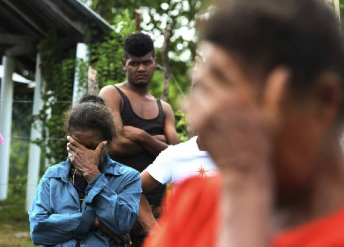 Desgarradoras imágenes en La Mosquitia por la muerte de pescadores en naufragio