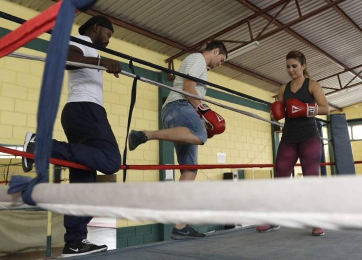 Cristhian Gutiérrez, el goleador que se pasó al boxeo en Real España