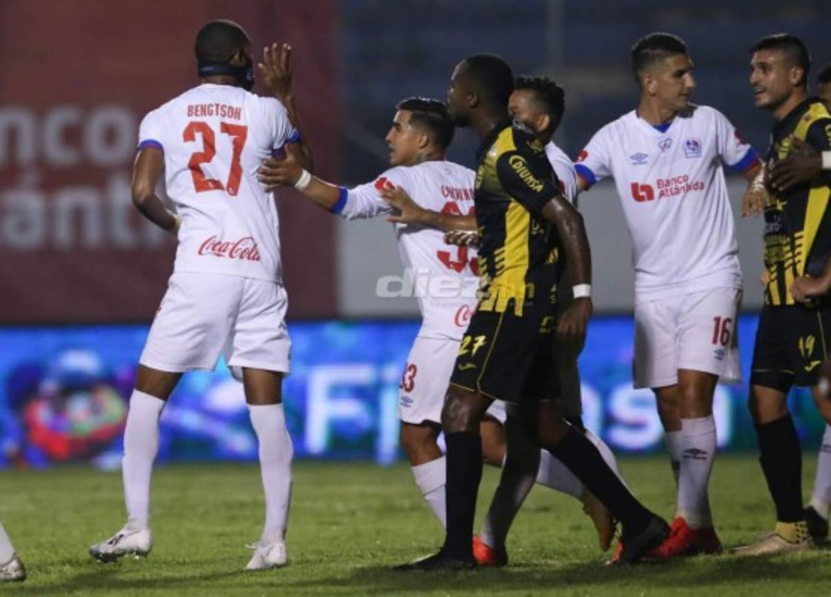 El fuerte calentón entre Rocca y Bengtson, la emotiva pancarta de Agámez y los golpes en El Progreso