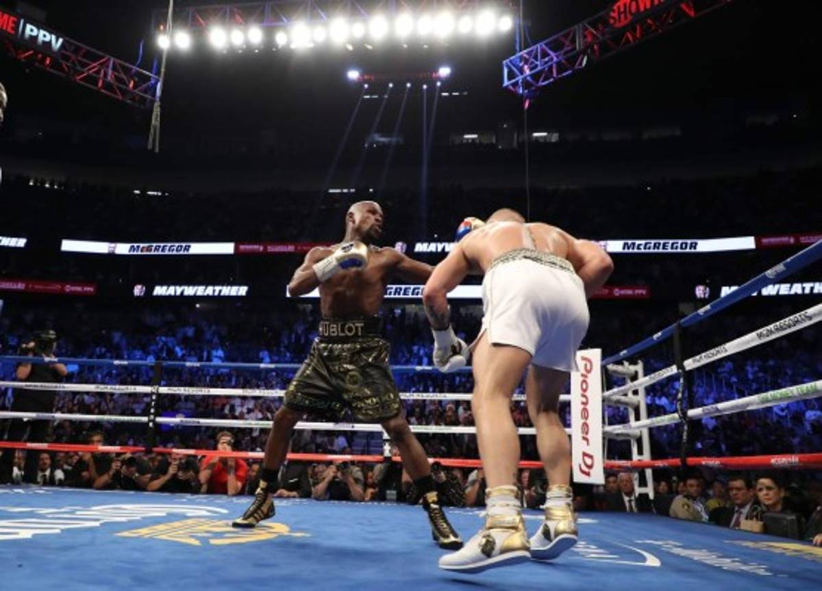 Las mejores fotos que dejó el triunfo de Floyd Mayweather ante Conor McGregor