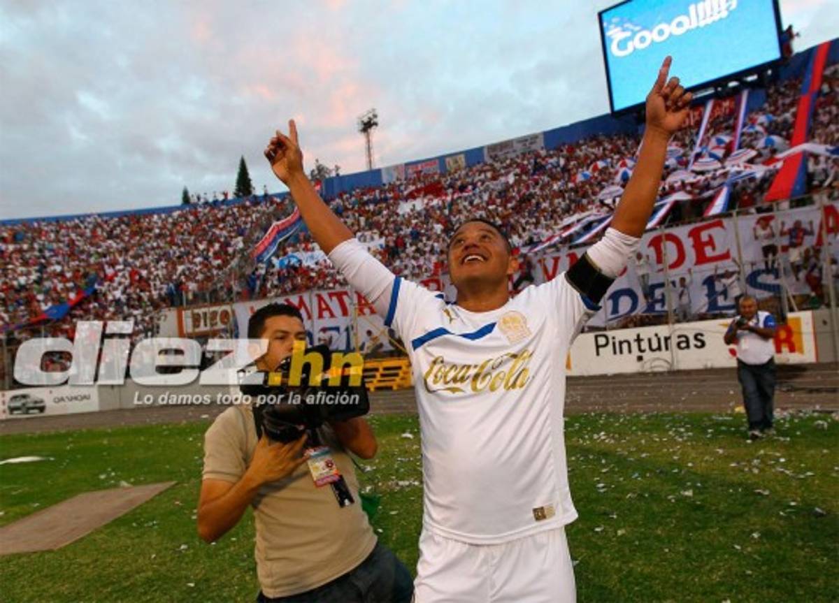 Colección de fotos históricas del Olimpia en su 103 aniversario