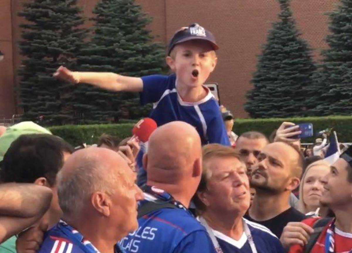 NO SE VIO EN TV: El verdugo de México en Doha, quién es el niño viral y el que siempre estuvo “enojado” en el sorteo de Qatar 2022