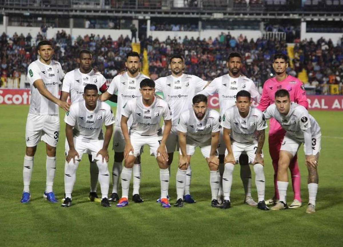 El villano del juego, motivo del berrinche de Rubilio Castillo y la pelea que hubo en el Motagua - Herediano