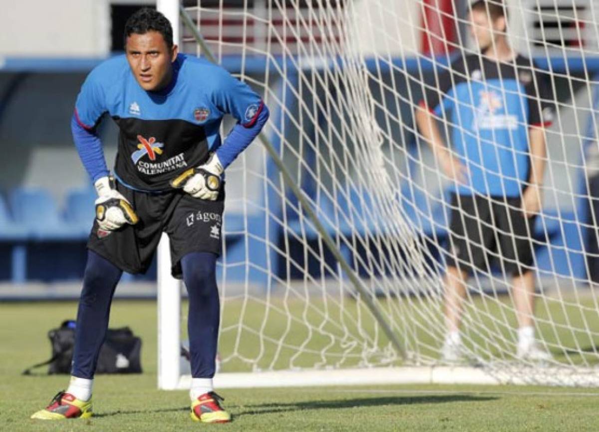 ¡Enorme! Los mejores momentos de Keylor Navas tras 12 años como profesional