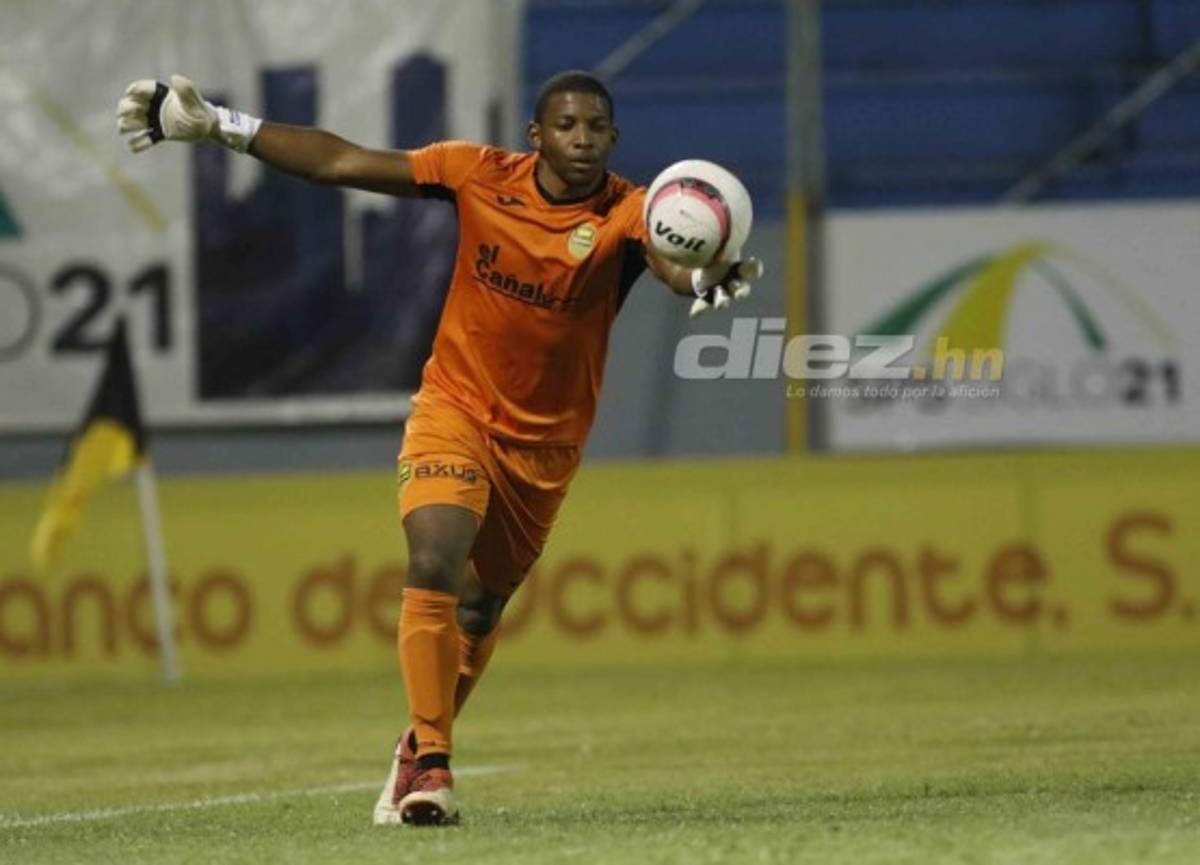 Fichajes Honduras: Kevin Álvarez cambia de equipo, Saprissa habla de 'Buba' y Vargas renovaría