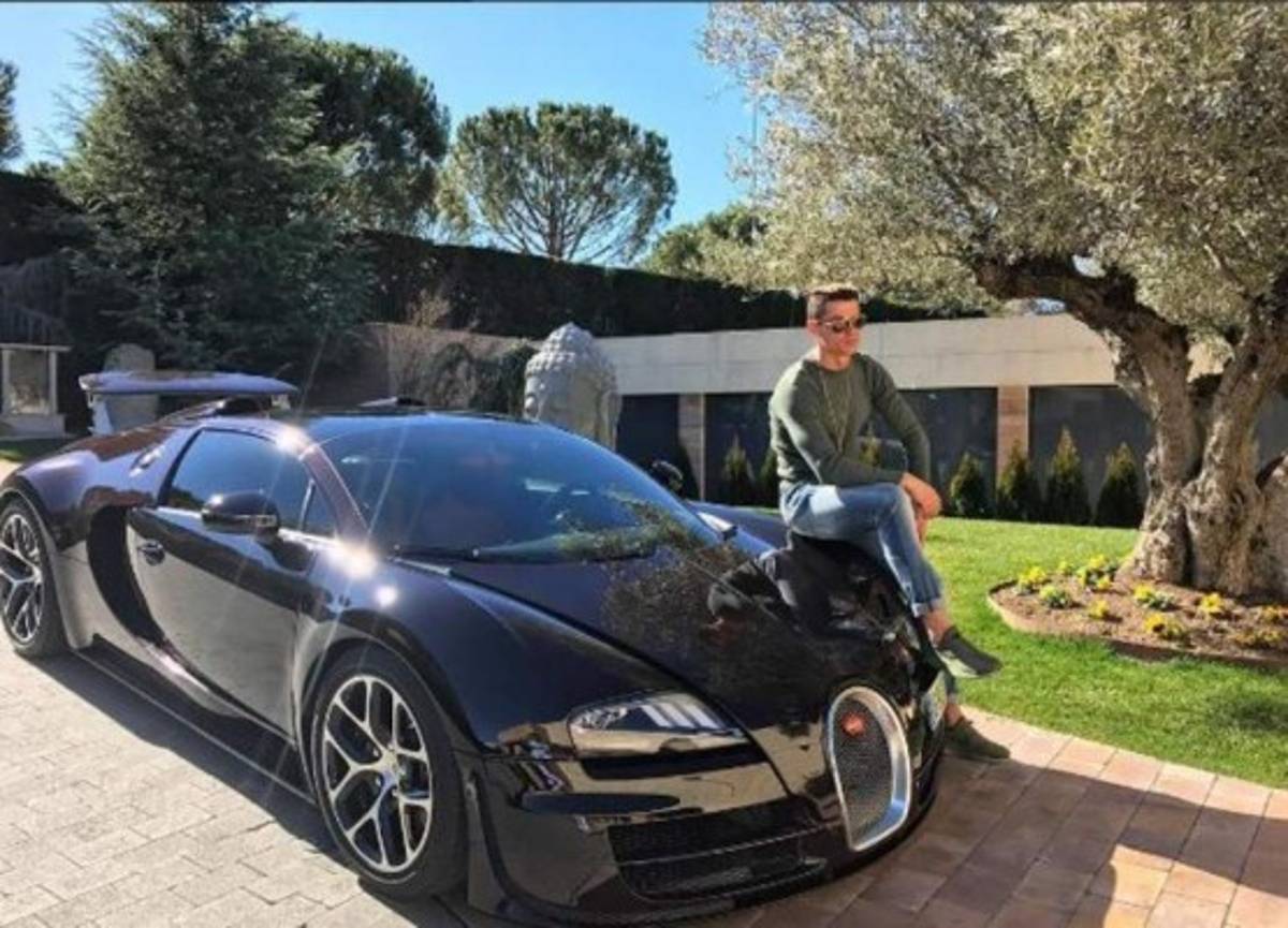 Lujos de los jugadores del Real Madrid y Barcelona