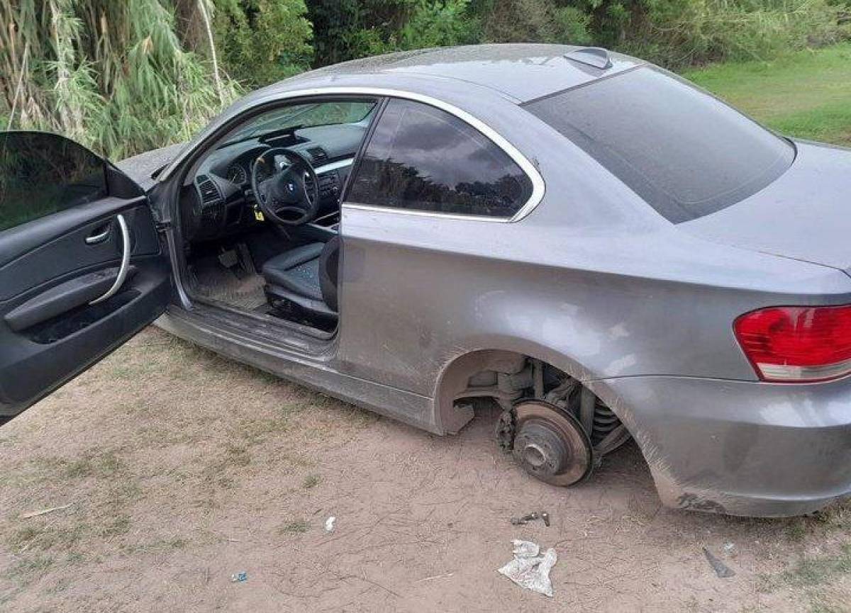 FOTOS: Así encontraron el auto de futbolista desaparecido en Argentina; No se sabe nada de él hace una semana