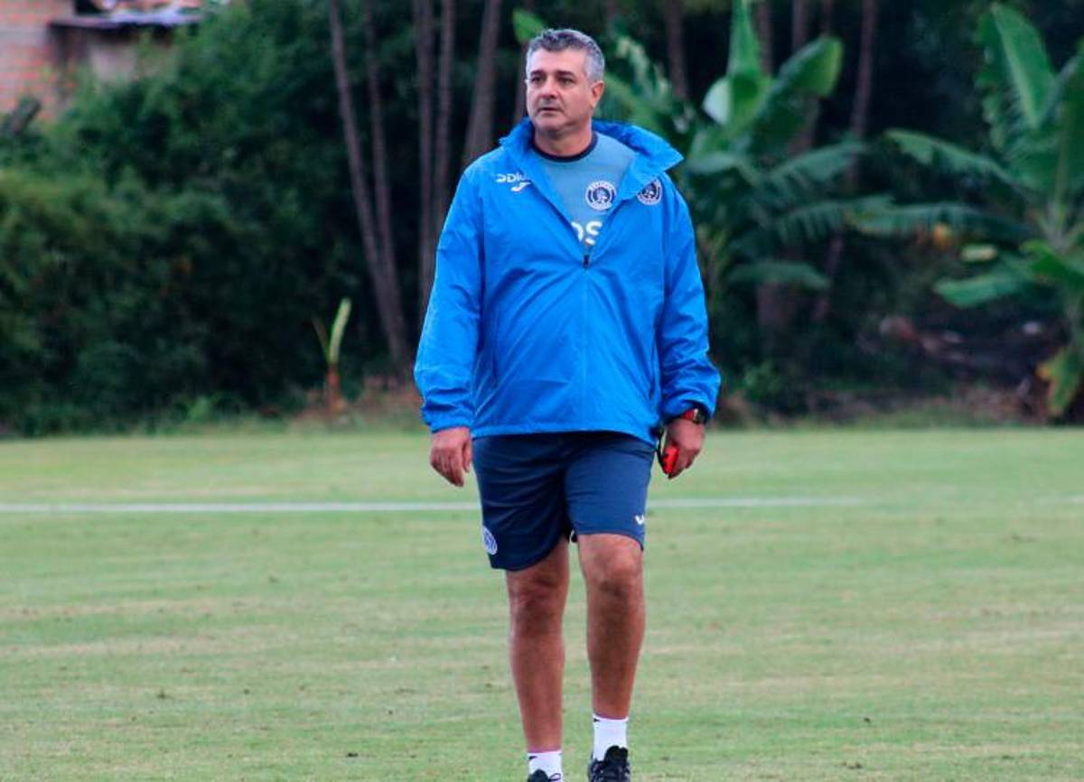 Así fue el primer entrenamiento de Diego Vázquez en su vuelta a Motagua; charla ¿y quién estuvo como su asistente?