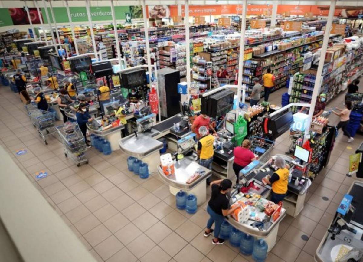 Negocios se preparan para abrir este lunes en la llamada 'reactivación de la economía en Honduras”