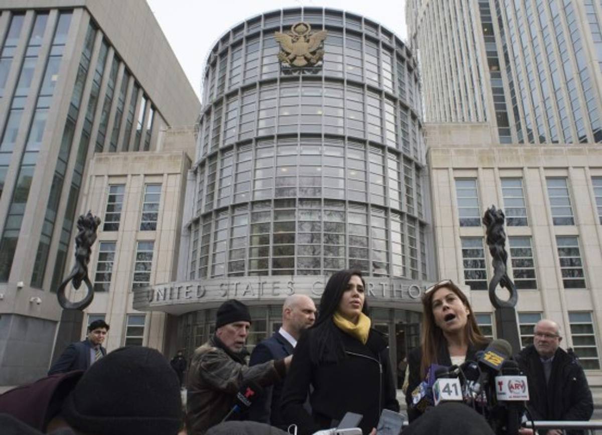 Así fue el reencuentro de Emma Coronel con 'El Chapo' Guzmán