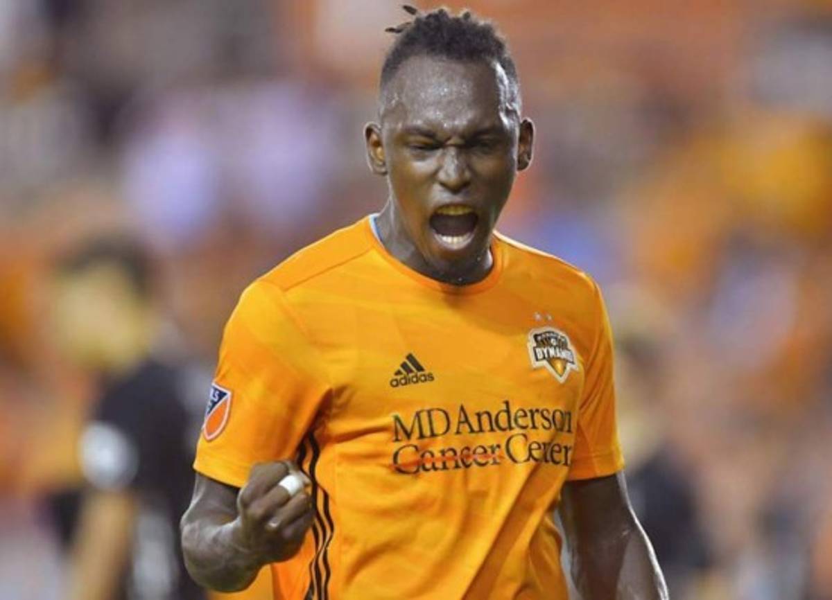 FICHAJES: Boavista va tras otro hondureño, Primi Maradiaga al Vida y Motagua anuncia renovaciones