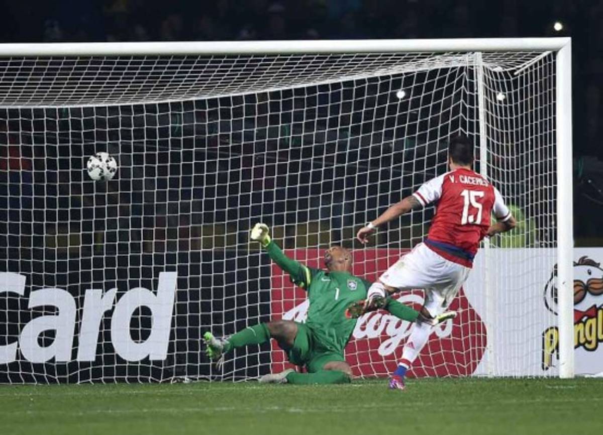 Paraguay vence en penales a Brasil y firma su pase a semifinales de la copa américa