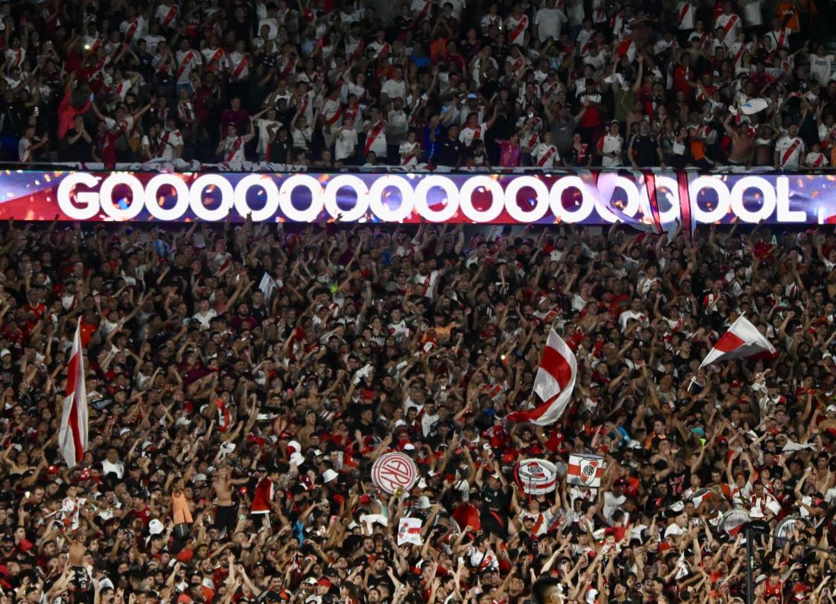 Así vivió Pedro Troglio la fiesta en el Monumental de River Plate y lo que dijo de su primera caída en su regreso a Argentina