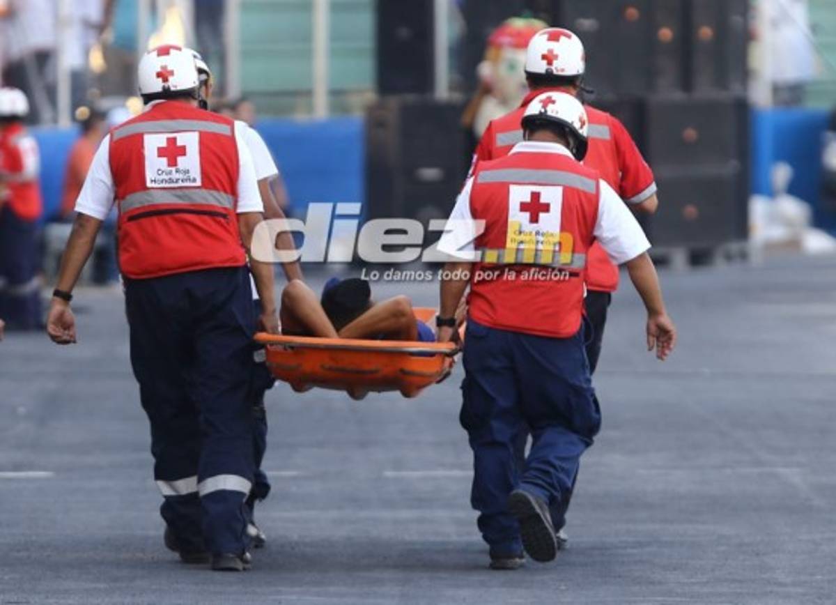 ¡Clásico ardiente! Las imágenes que no mostró la TV del Motagua-Olimpia