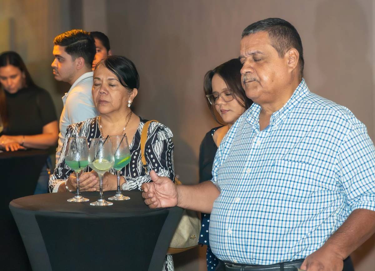 Del fútbol a la gastronomía: Omar Elvir inaugura su nuevo restaurante en Tegucigalpa