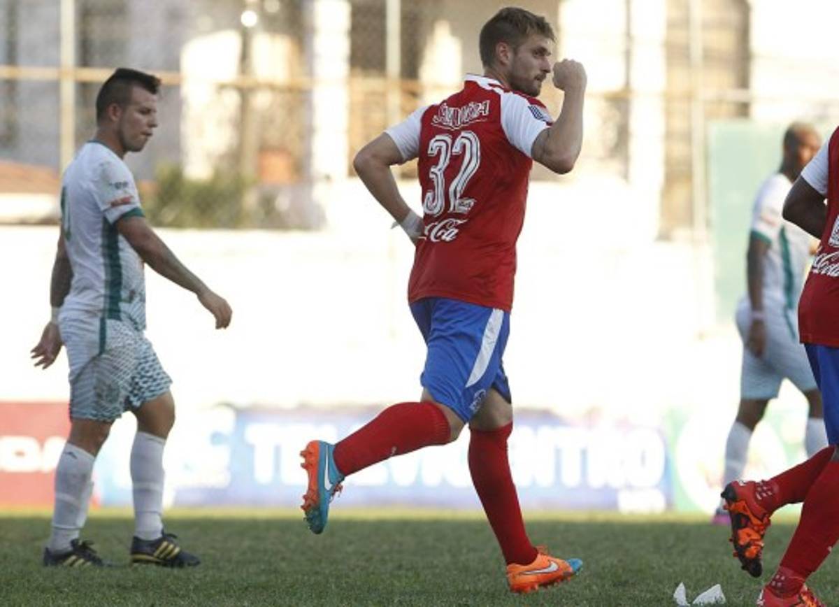 Los peores fichajes extranjeros que hizo Olimpia en los últimos 20 años