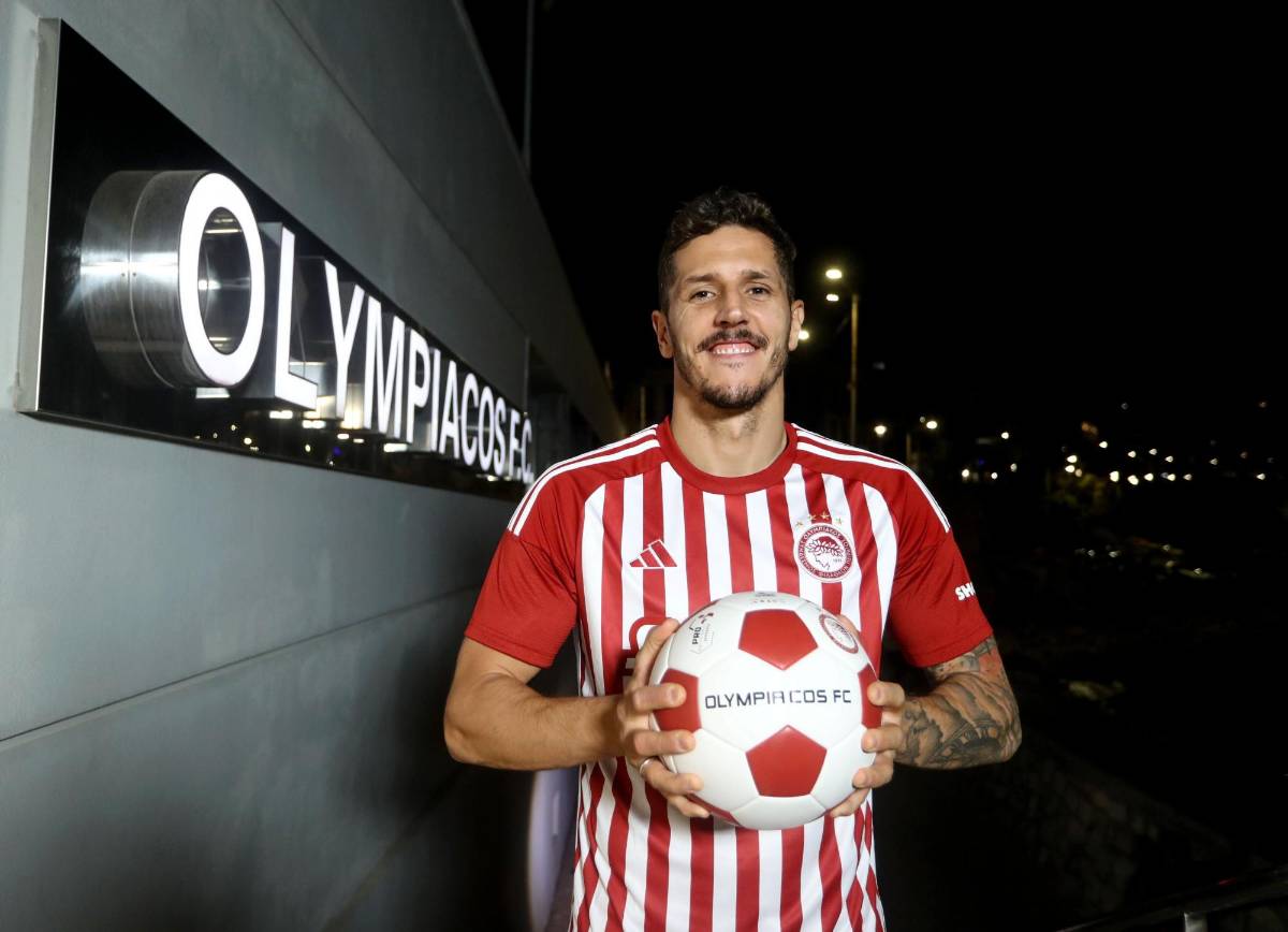 De prioridad de Barcelona a firmar por el United: Los fichajes que se cerraron después de que acabó el mercado y no sabías