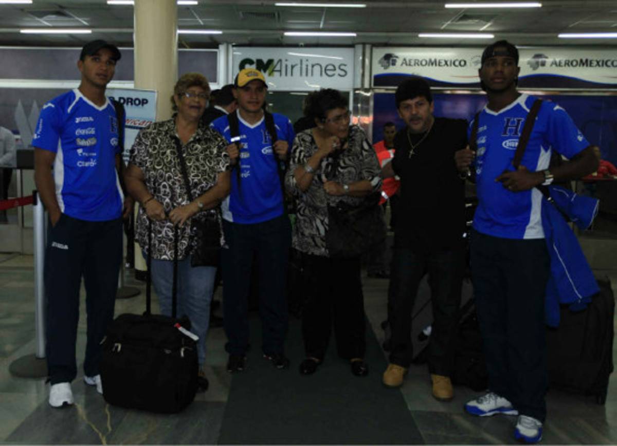 La Selección Nacional de Honduras arribó pensando EUA.