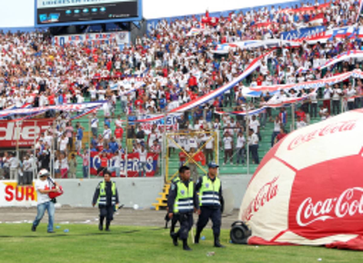 Olimpia podrá disputar la final en el estadio Nacional