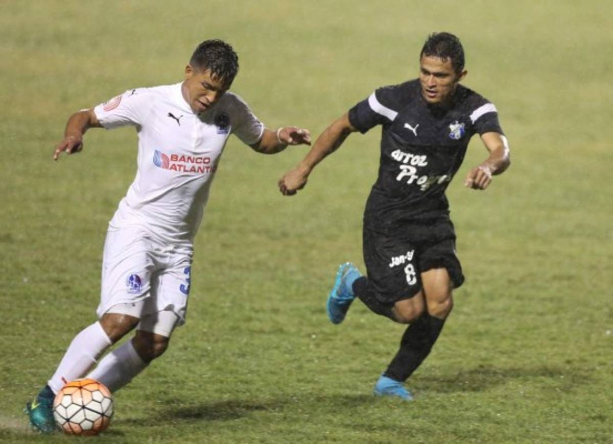 ¡Defensivo! Este será el 11 titular del Olimpia ante Motagua en semifinales