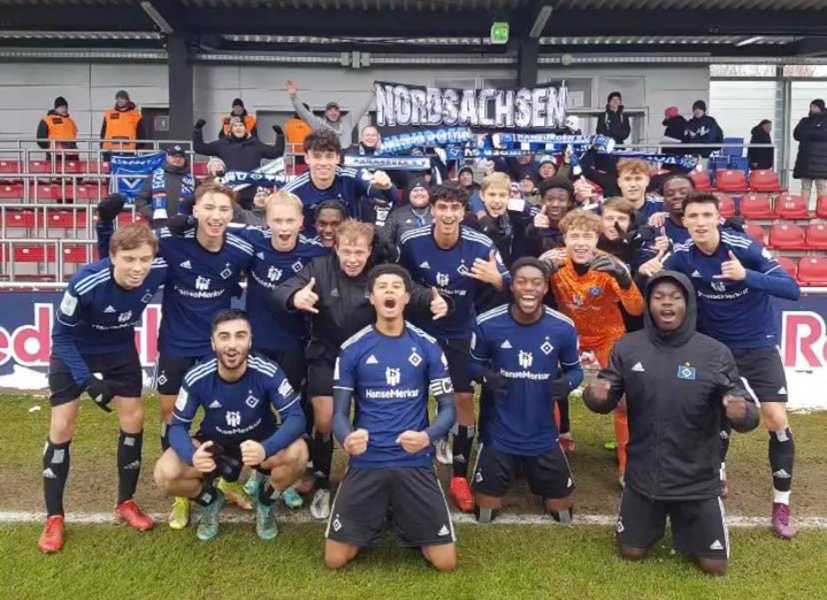 ¿Puede jugar con Honduras? El Borussia Dortmund ficha a futbolista de origen catracho; ¡ha sido capitán de Alemania!