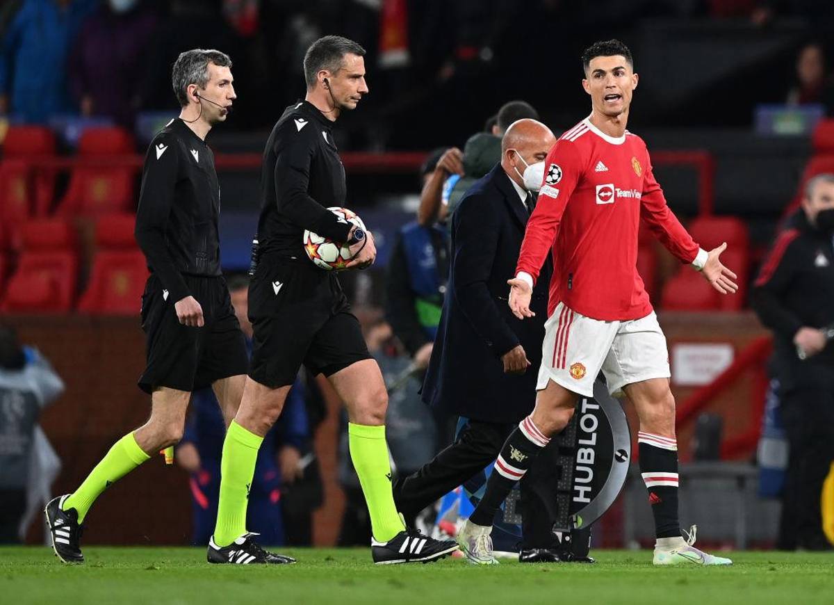 ¡Frustración y reclamos de Cristiano Ronaldo! Las postales de la eliminación de Manchester United ante Atlético