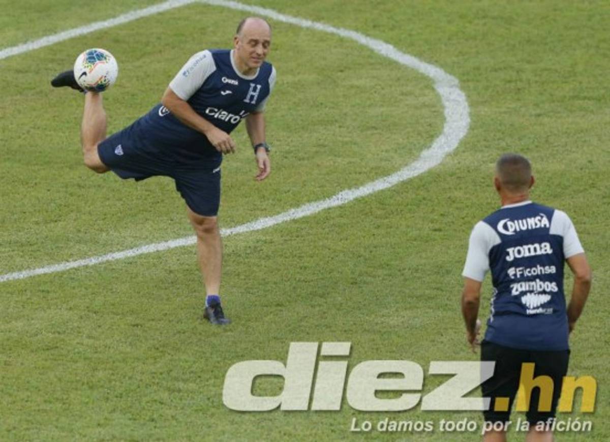 Así fue el entrenamiento de Honduras: Los tenis 'Air Jordan' de Elis, Arnold se entrena y Coito se luce