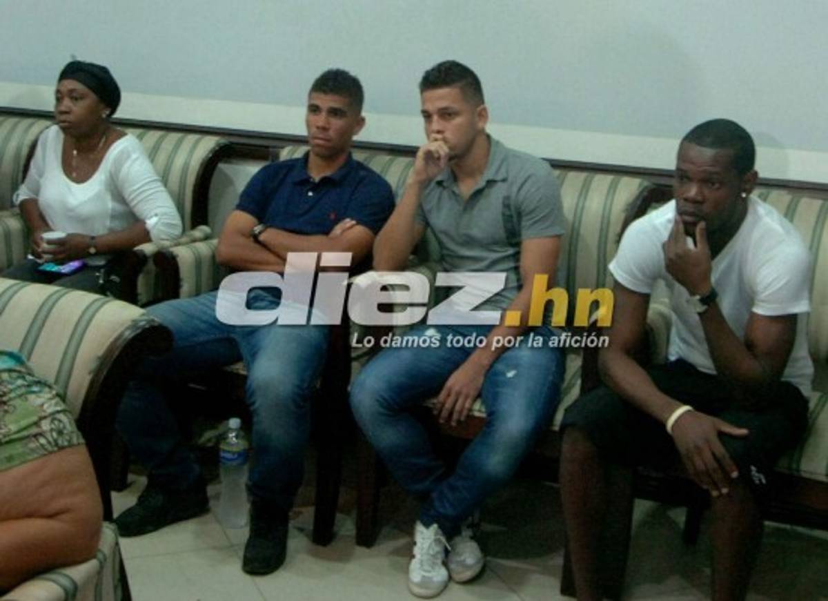 FOTOS: Dolor y llanto inundan el velorio de Arnold Peralta