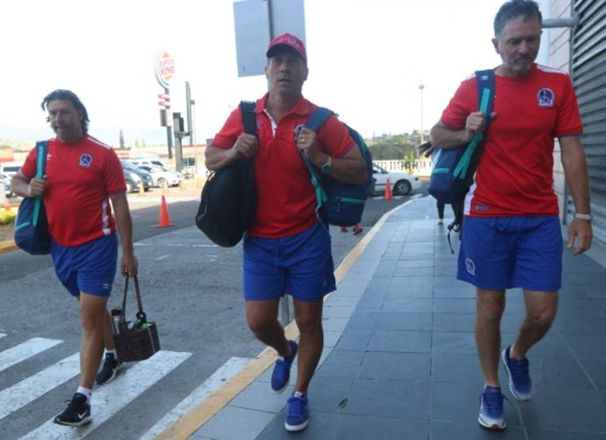 Pedro Troglio descarta que vaya a dejar Olimpia por una opción de Panamá