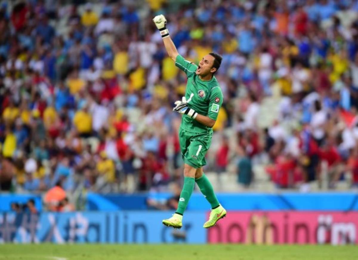 Los ticos celebran a lo grande su espectacular debut