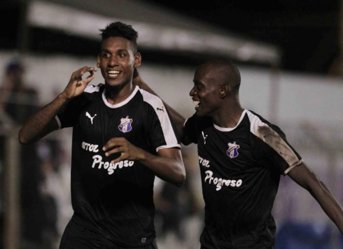 FICHAJES: Real España hace barrida y legionarios cambiarán de equipo