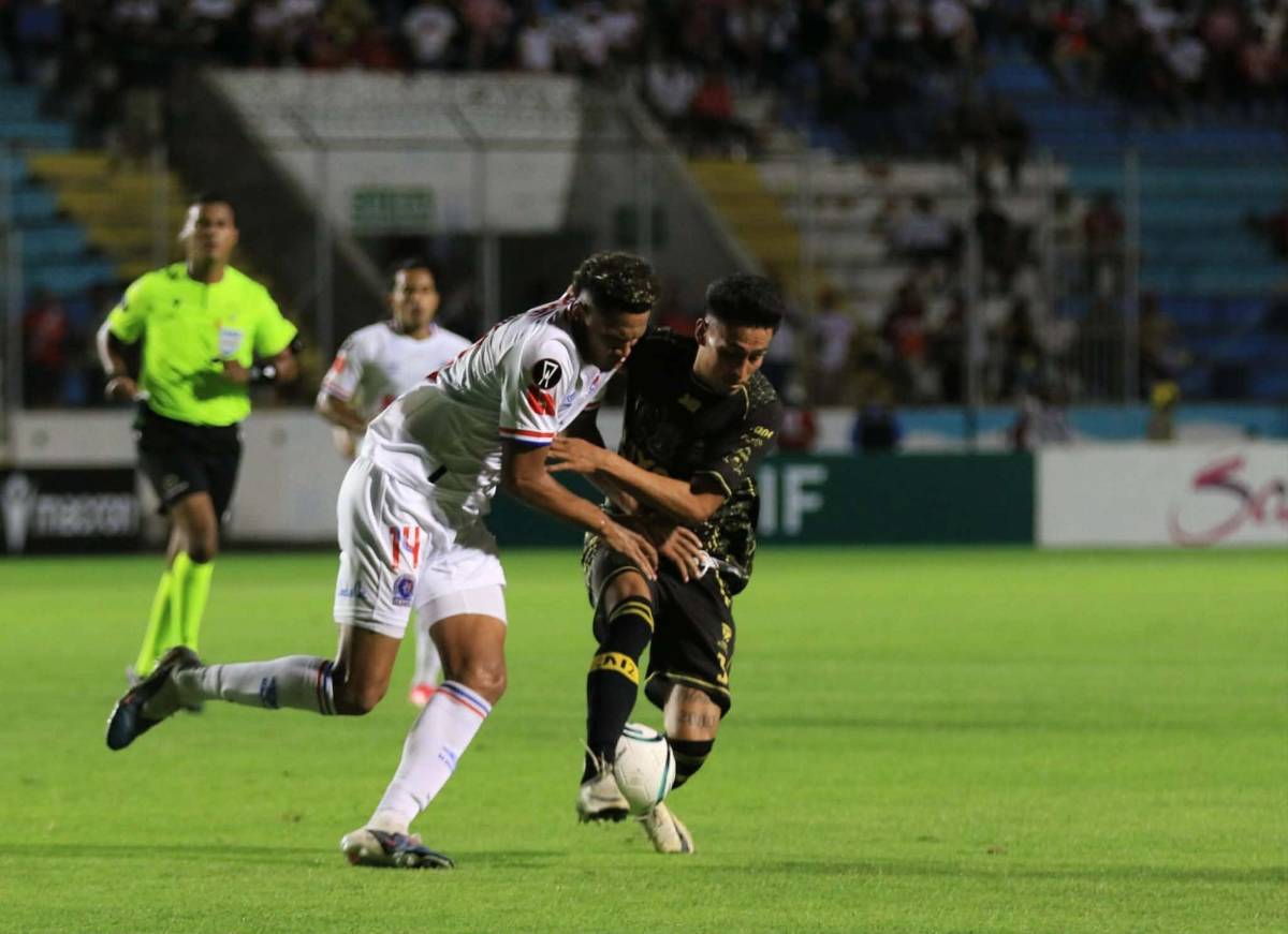¿Y el VAR? el penal que no le pitaron a Mixco y la extraña celebración de Edwin