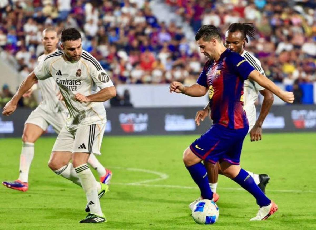 Así se vivió el partido de leyendas de Barcelona y Real Madrid en El Salvador: Yo pensé que estaba en Brasil