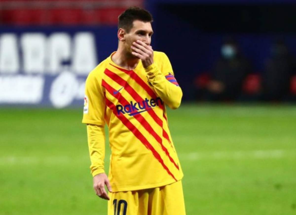 Fotos: La escalofriante lesión de Piqué y Messi, más frustrado que nunca en el Barcelona