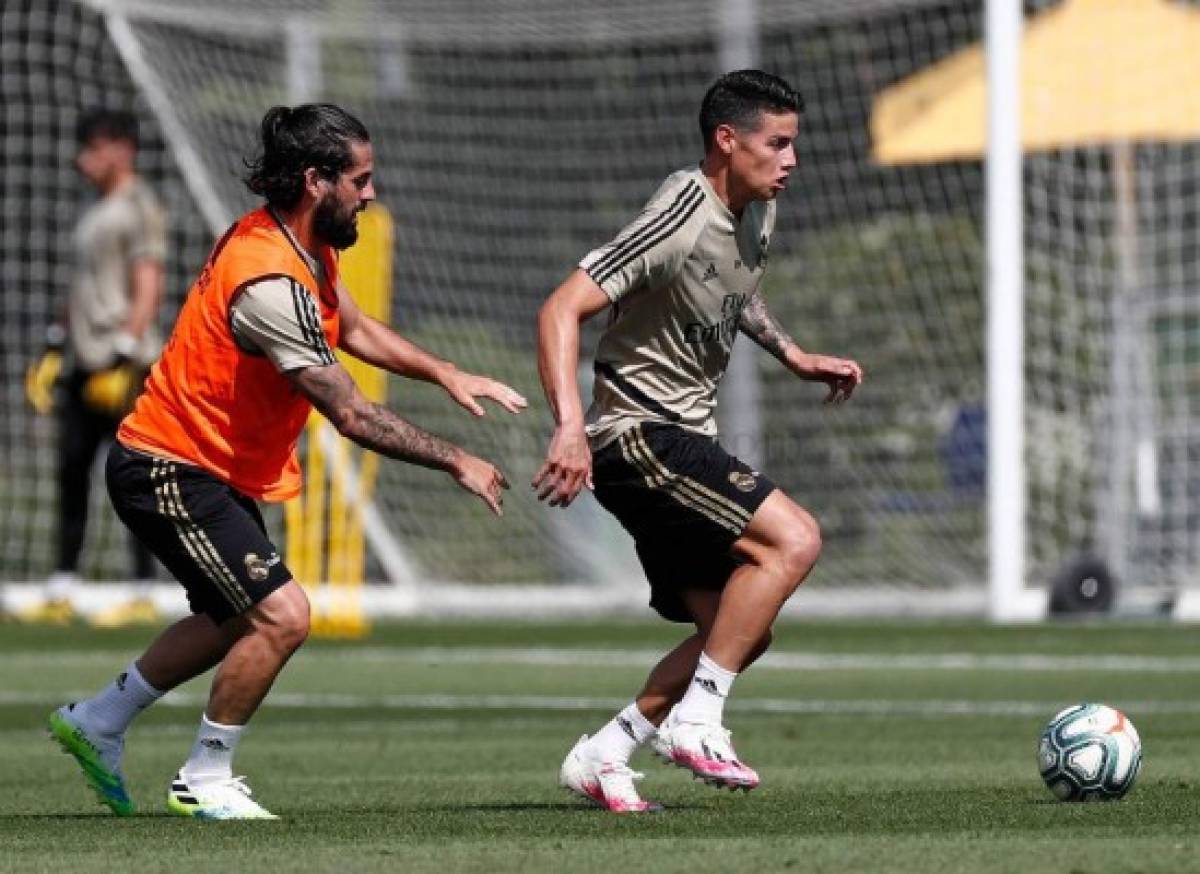 Fotos: El primer entrenamiento colectivo de Barcelona y Real Madrid post-coronavirus