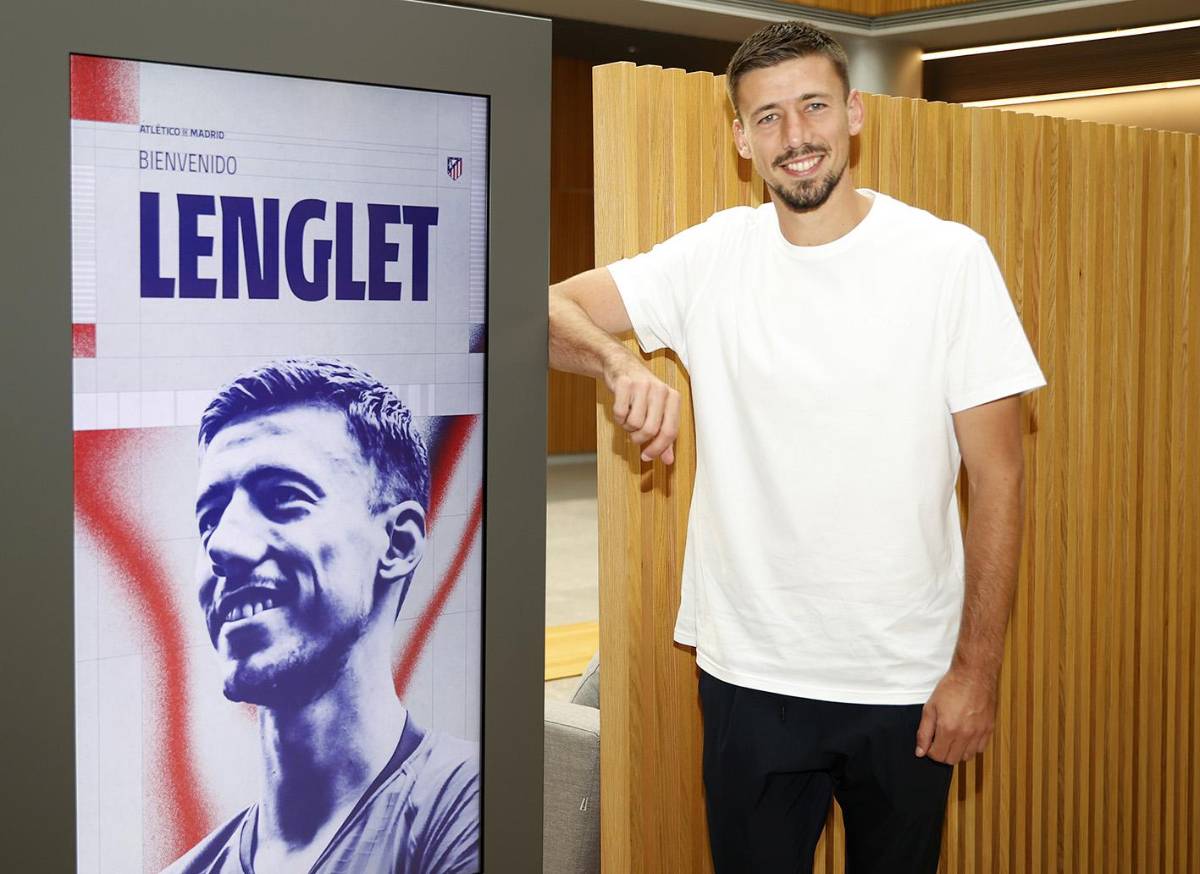 Los descartes de Hansi Flick, acuerdo del Barcelona con crack, bombazo de James y la inminente baja en Real Madrid