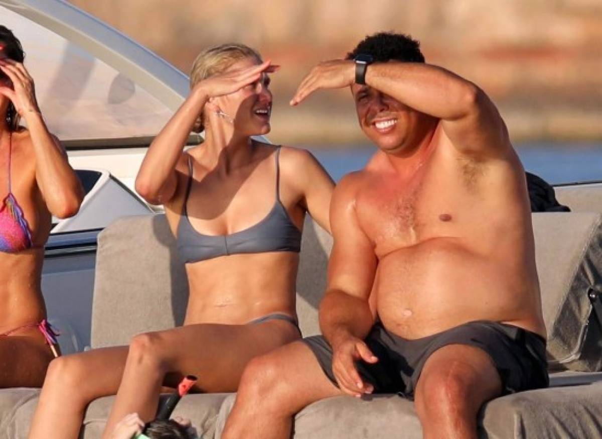 ¡Fenómeno! Así fue 'cazado' Ronaldo disfrutando en una famosa isla y con su joven novia