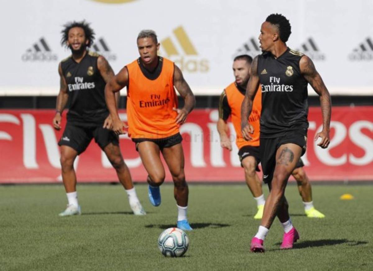 Entrenamiento Real Madrid: El gesto de Marcelo, el dribling de Kubo a Vinicius y la foto entre Keylor y James