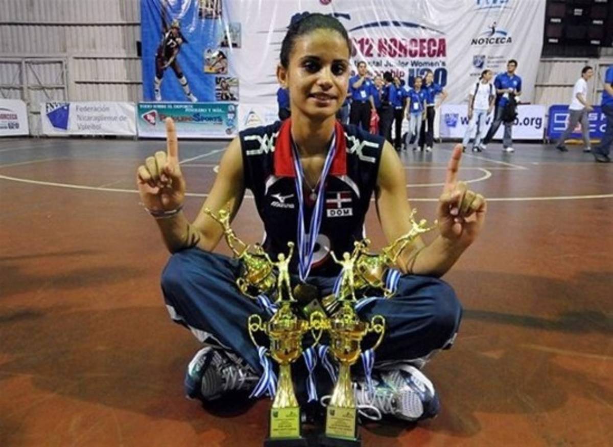 Fotos: Ella es Winifer Fernández, la bella voleibolista dominicana