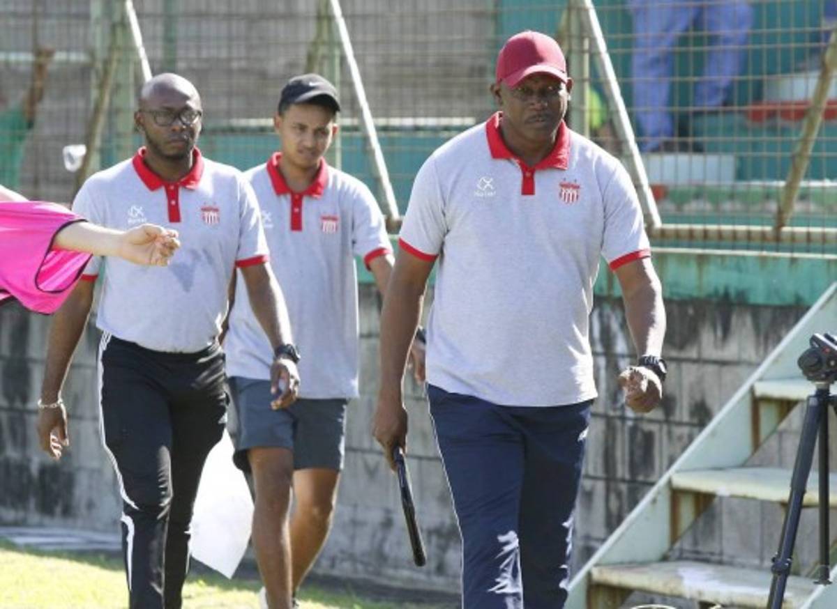 Vida anuncia la destitución de Raúl Martínez Sambulá