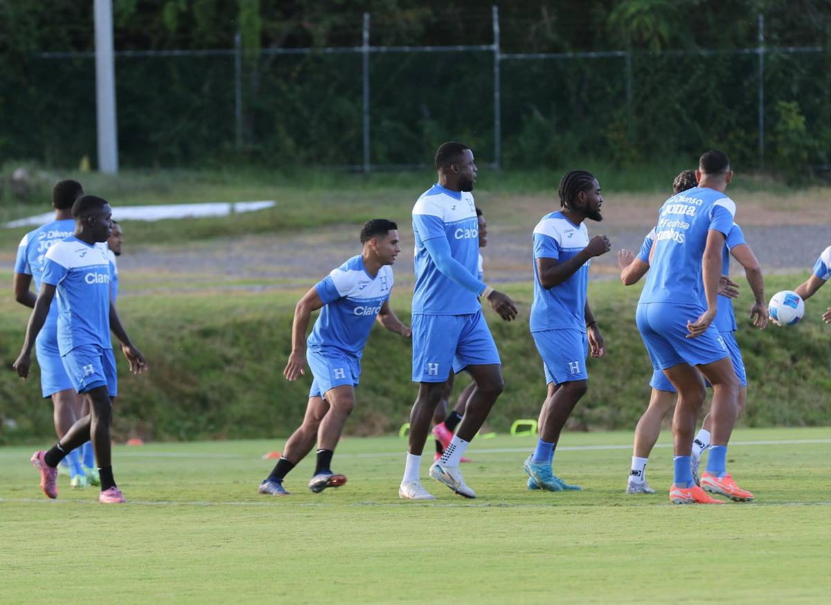 Llegó de sorpresa y otro futbolista se recuperó: Honduras sigue su preparación contra Nicaragua y Costa Rica