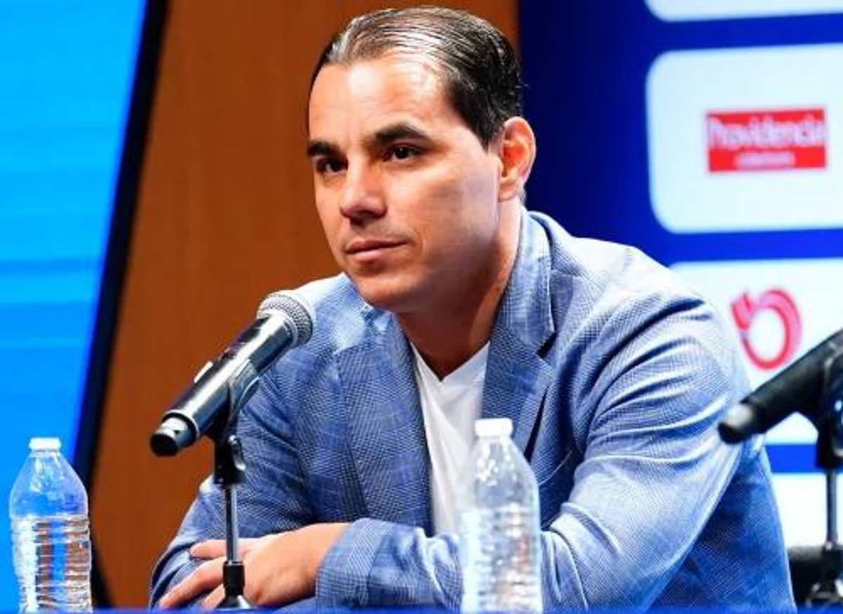 Omar Bravo fue llevado a la cárcel de donde se escapó el 'Chapo' Guzmán y surgen nuevos detalles: La pequeña lo grabó