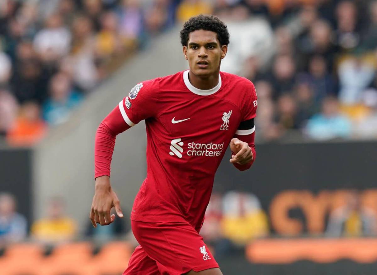 Luis Palma, junto a los mejores jugadores del mundo: los cracks que representa la nueva agencia del hondureño