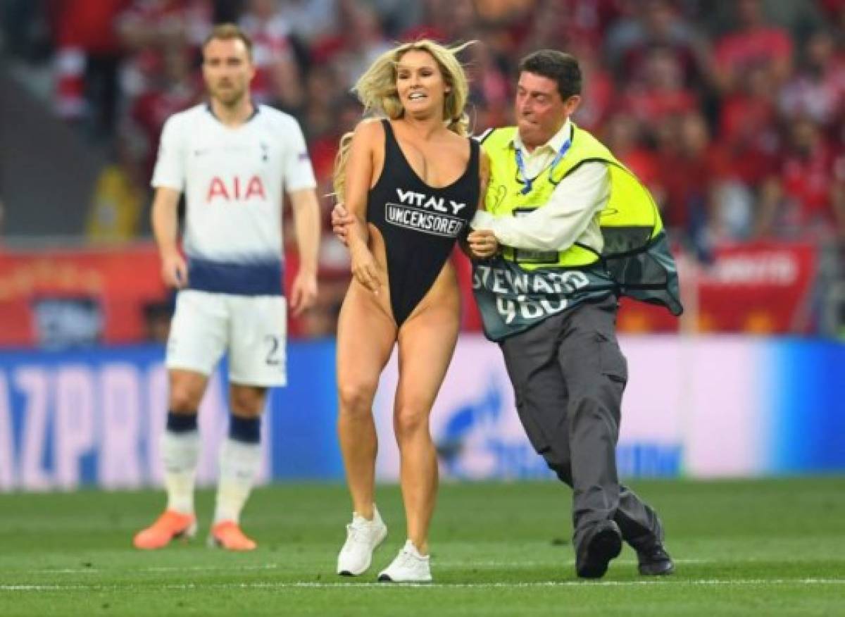 Kinsey Wolanski, la chica de la Champions se plantea más locuras hasta hacerse millonaria