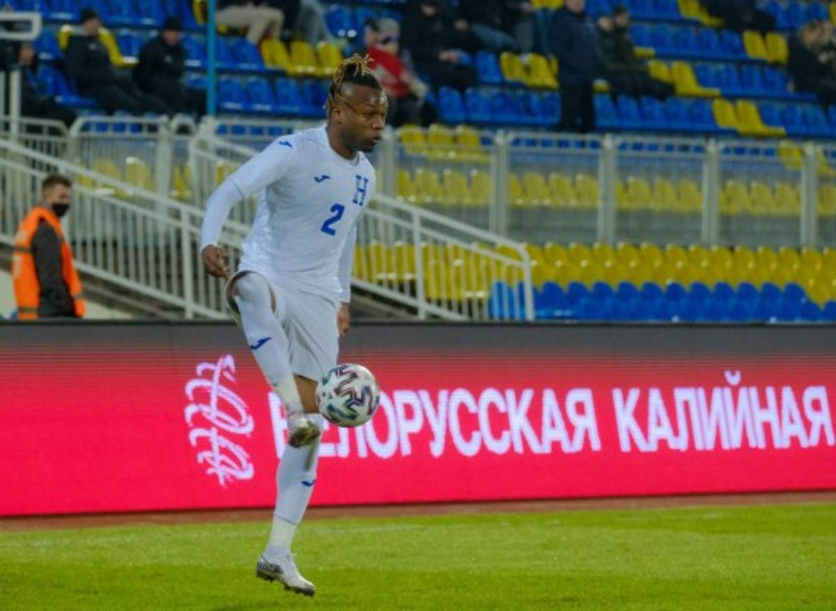 'No aprovechó': Así valoró uno a uno Carlos Pavón a los seleccionados en el juego frente a Bielorrusia